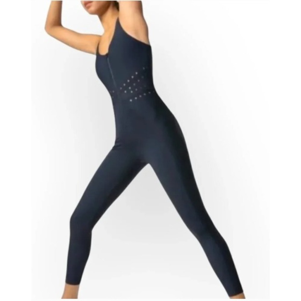 GIGI C Sport Womens‎ Black Laser Cut Front Zip Racerback Activewear Jumpsuit L